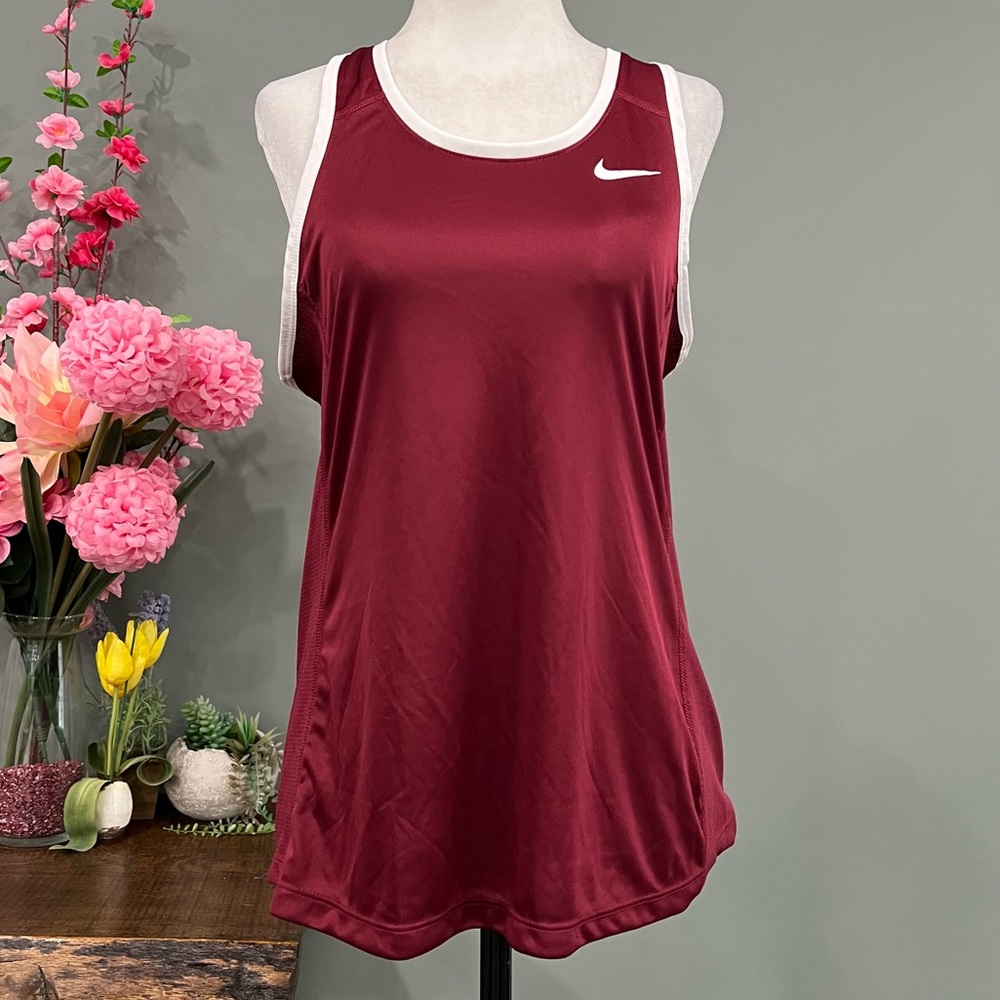 Nike Tank Top - Picture 2 of 11
